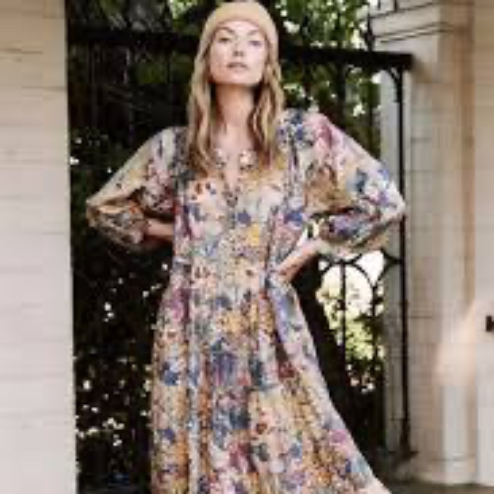 The Great. The patio dress in canopy leaf print.